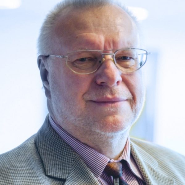 Dr. oec. Uldis Osis